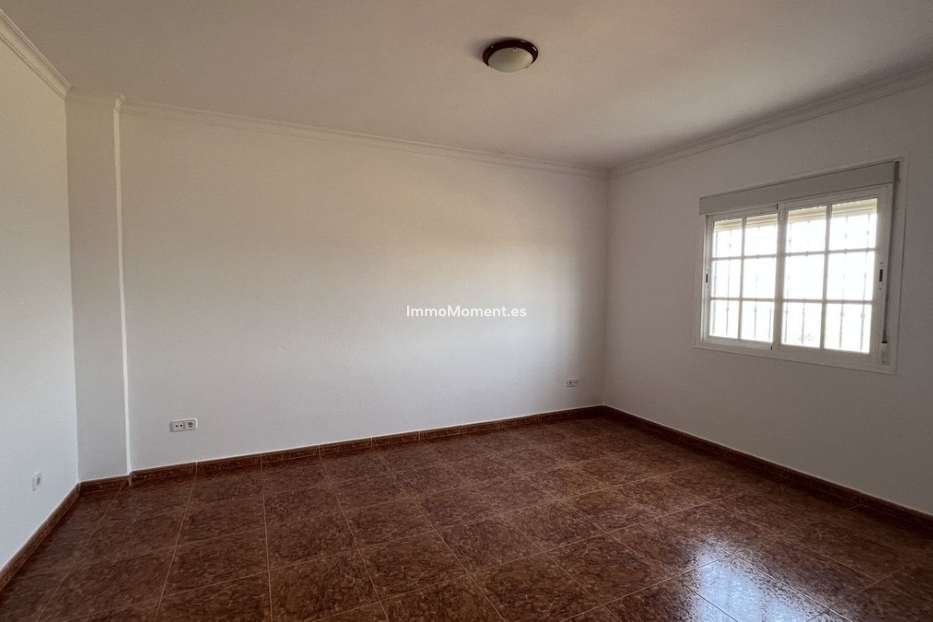 Resale - Country house - Inland  - Alhaurín de la Torre