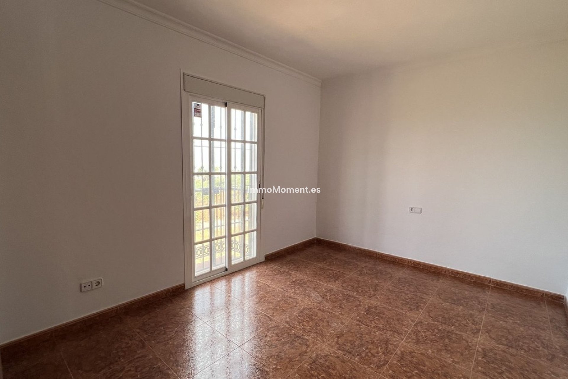 Resale - Country house - Inland  - Alhaurín de la Torre
