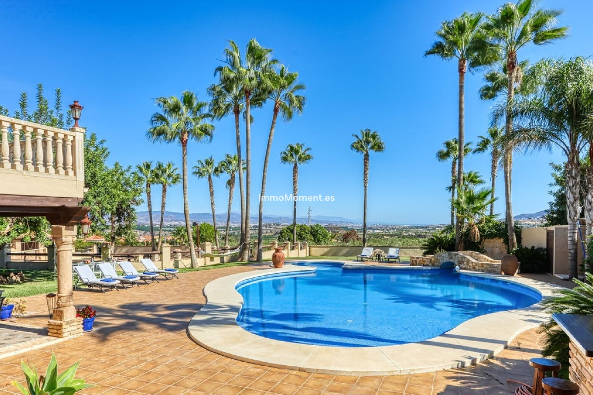 Resale - Country house - Inland  - Alhaurín de la Torre