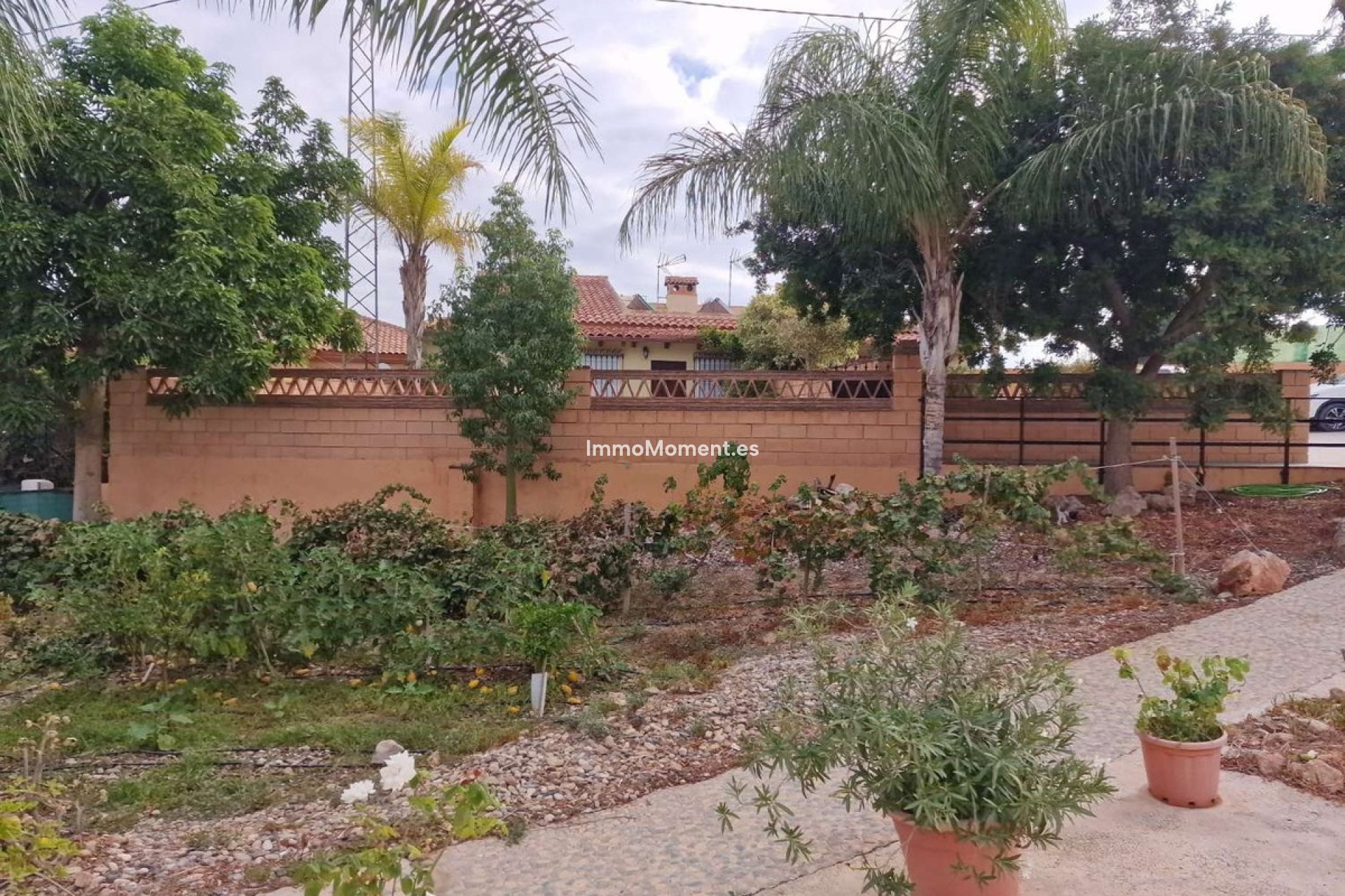 Resale - Country house - Inland  - Alhaurín de la Torre