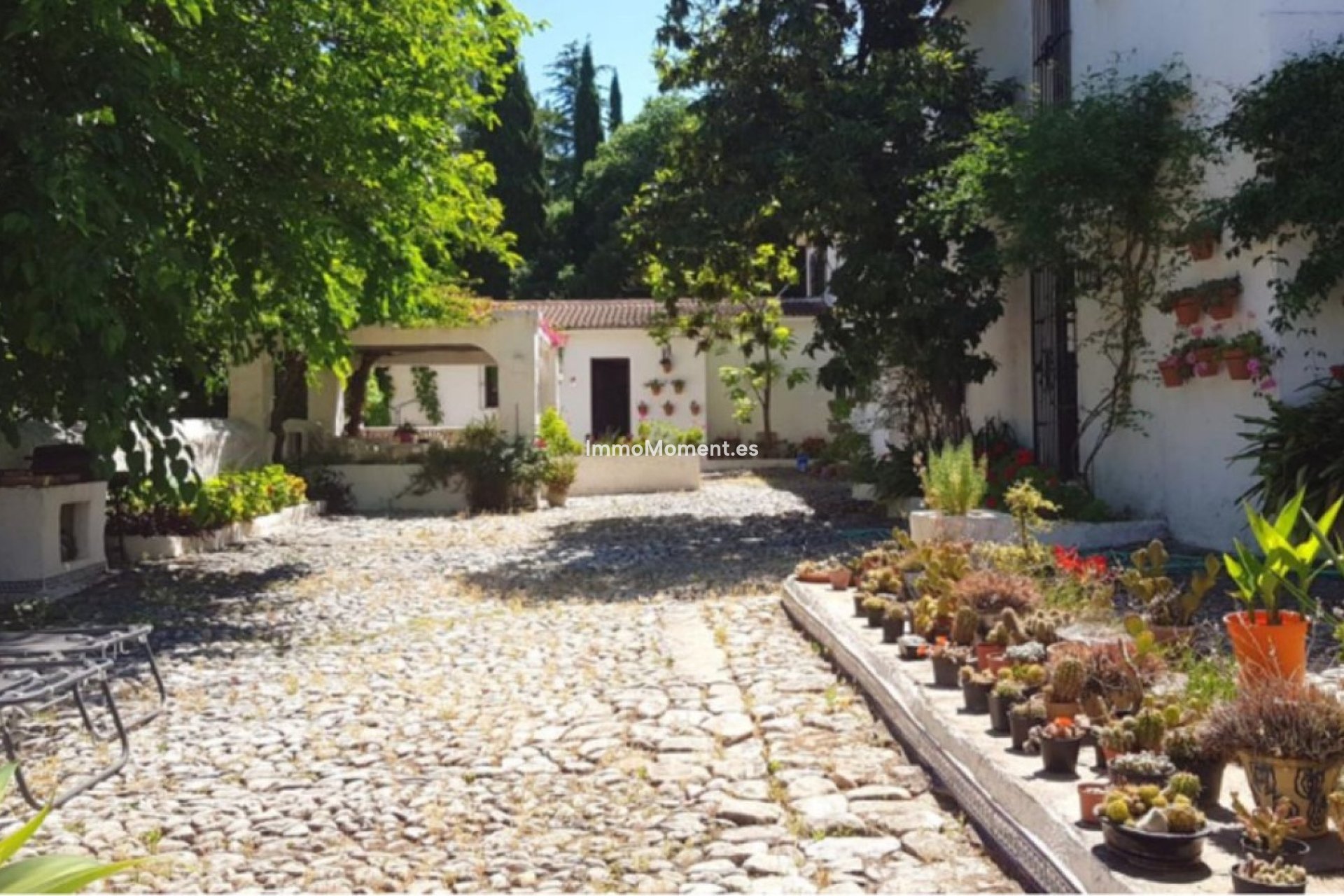 Resale - Country house - Inland  - Alhaurín de la Torre