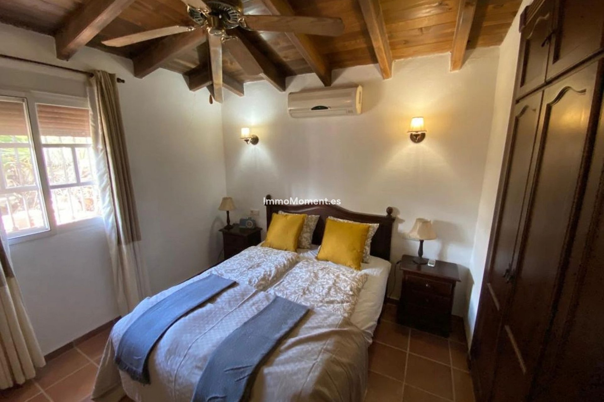 Resale - Country house - Inland  - Alhaurín el Grande Centro