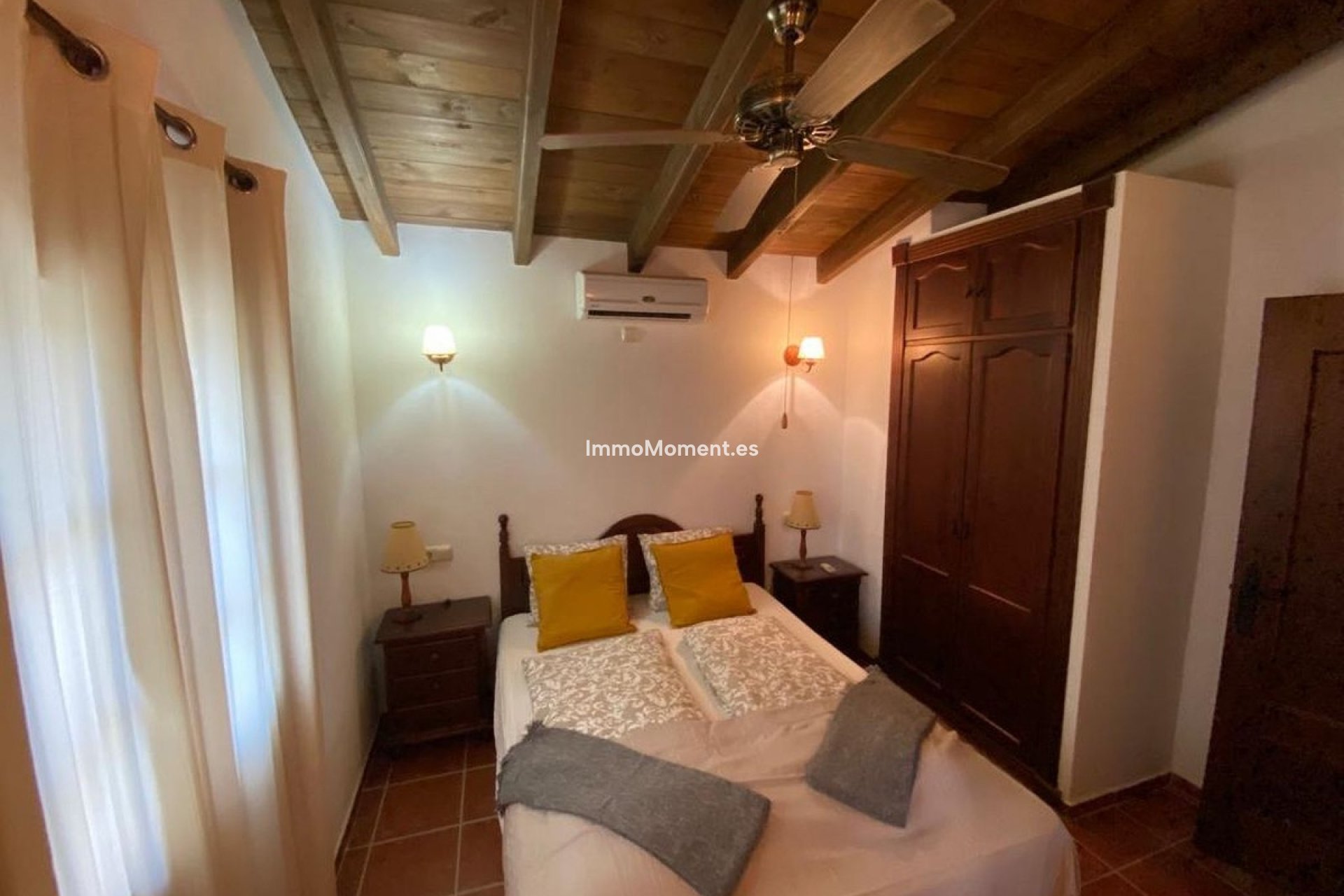 Resale - Country house - Inland  - Alhaurín el Grande Centro