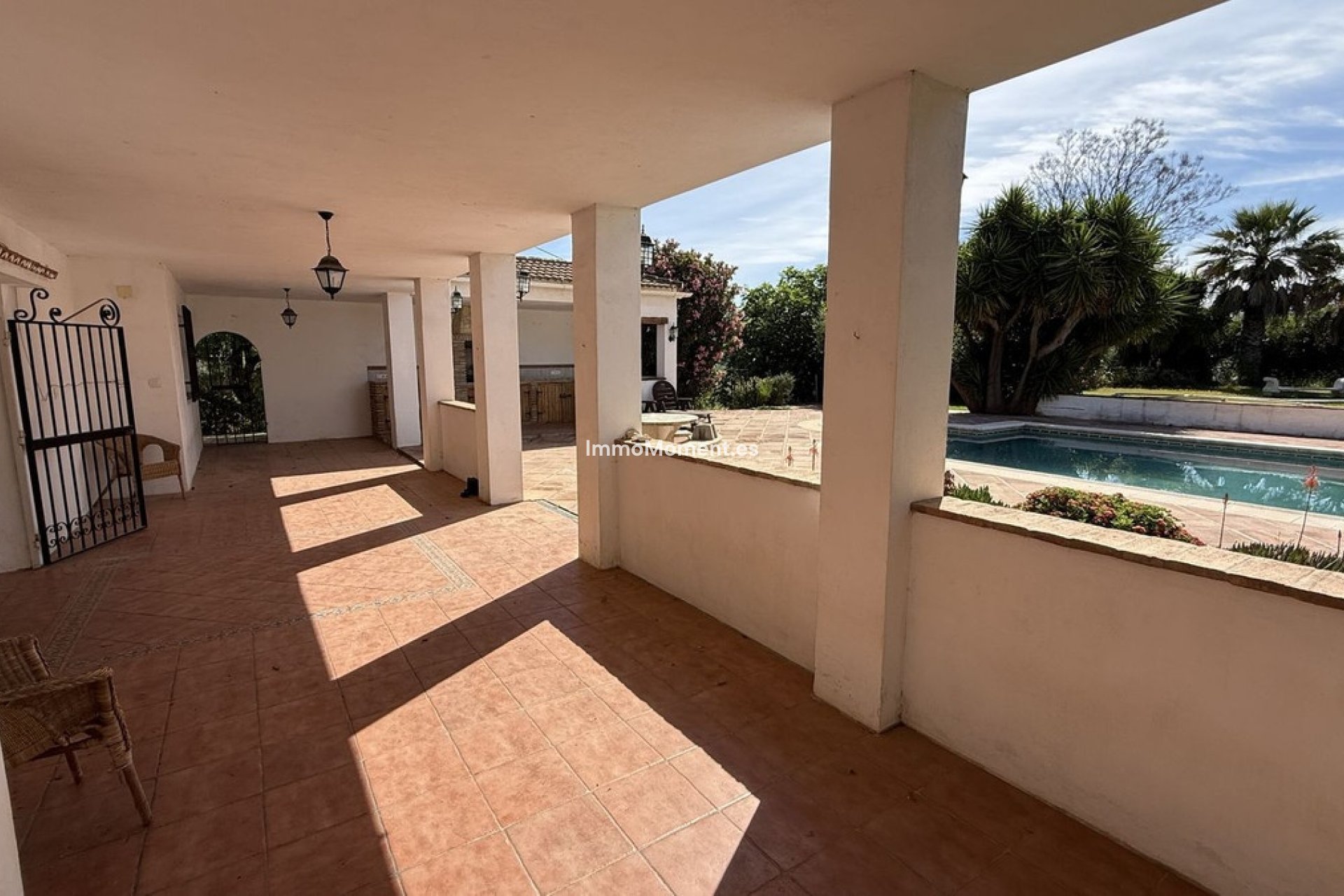 Resale - Country house - Inland  - Alhaurín el Grande Centro
