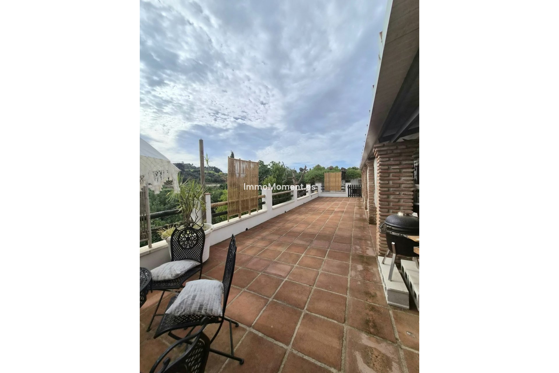 Resale - Country house - Inland  - Alhaurín el Grande Centro
