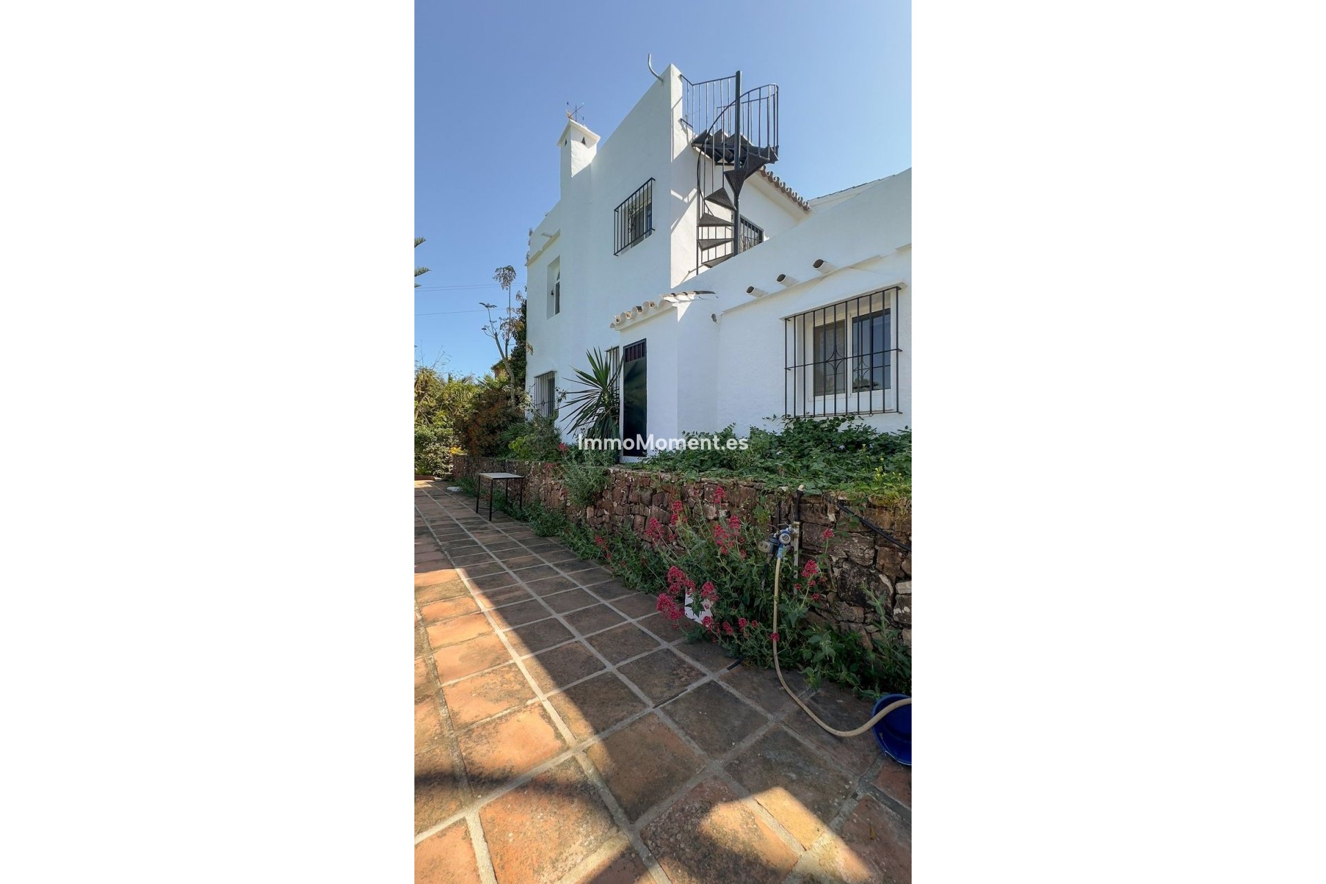 Resale - Country house - Inland  - Alhaurín el Grande Centro