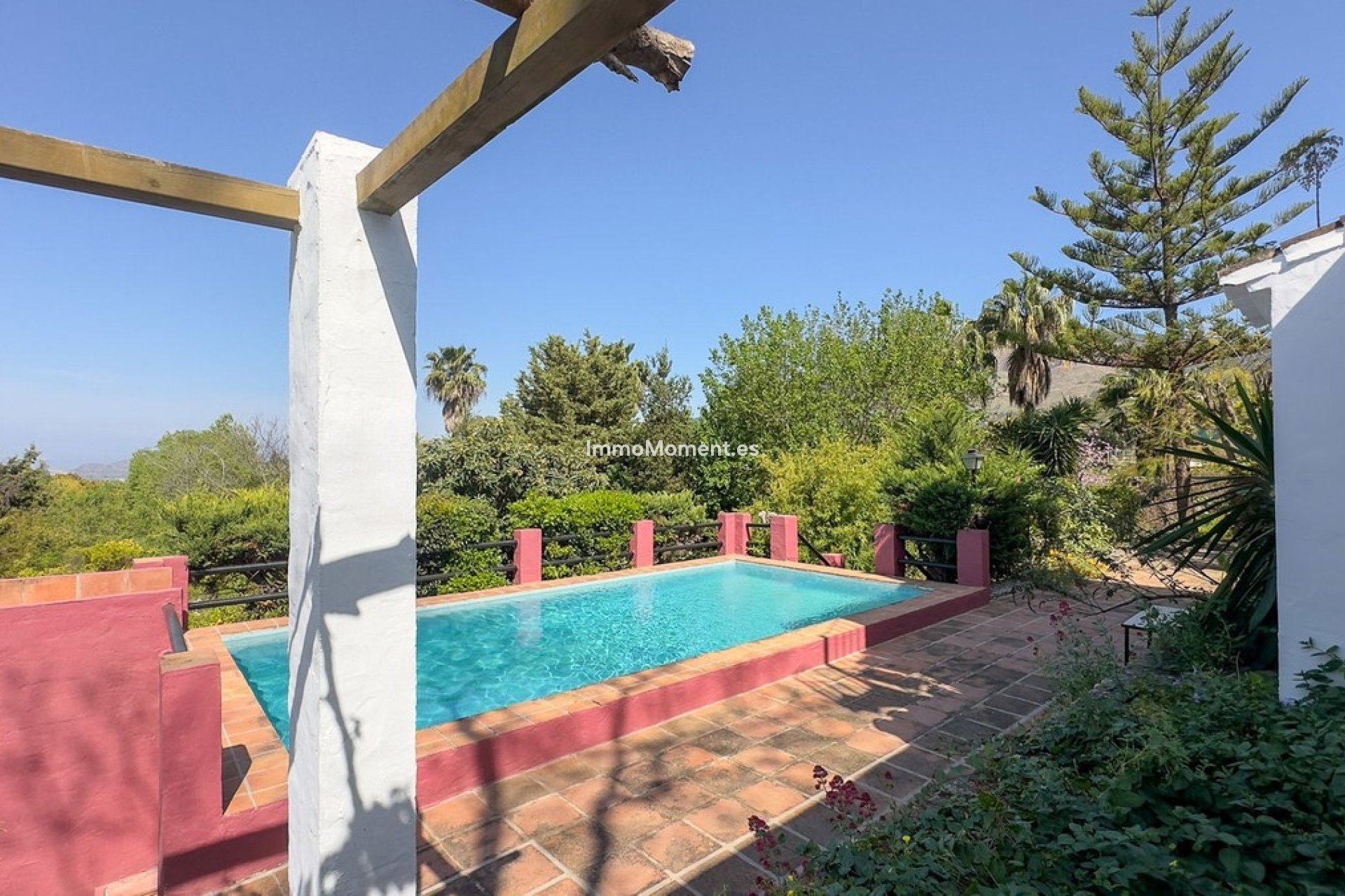 Resale - Country house - Inland  - Alhaurín el Grande Centro