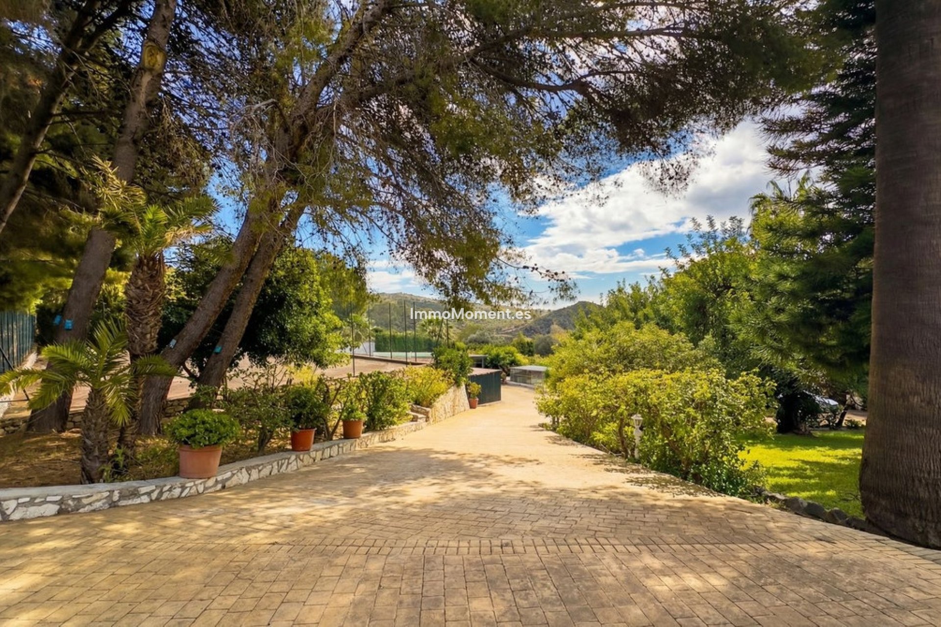 Resale - Country house - Inland  - Alhaurín el Grande Centro