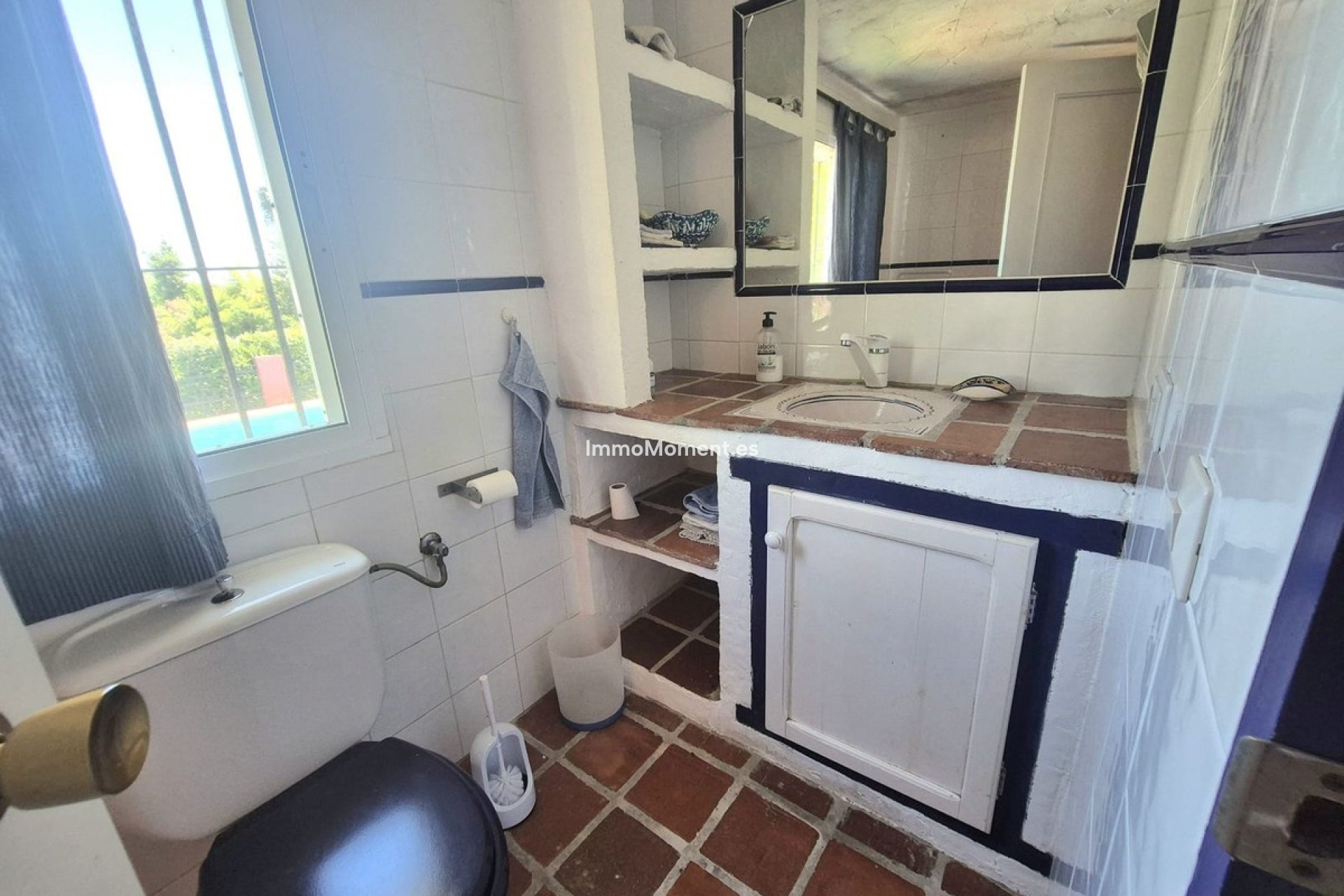 Resale - Country house - Inland  - Alhaurín el Grande Centro