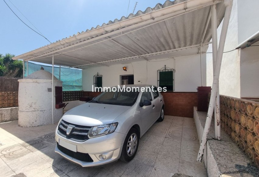 Resale - Country house - Inland  - Alhaurín el Grande Centro