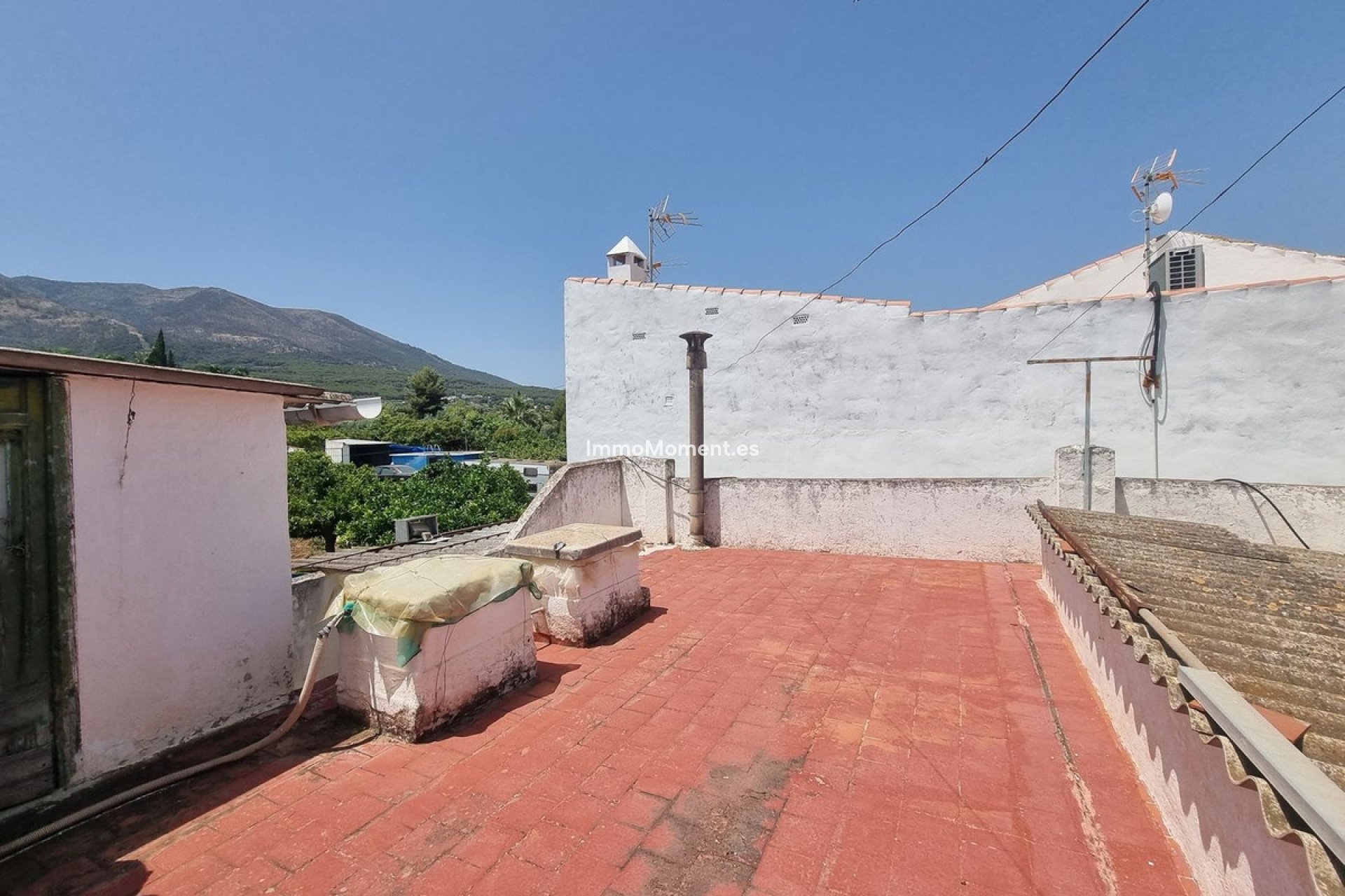 Resale - Country house - Inland  - Alhaurín el Grande Centro