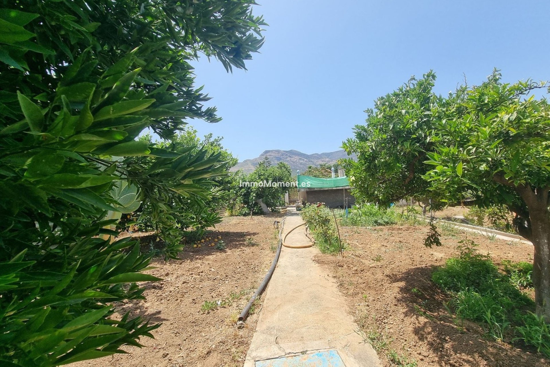 Resale - Country house - Inland  - Alhaurín el Grande Centro