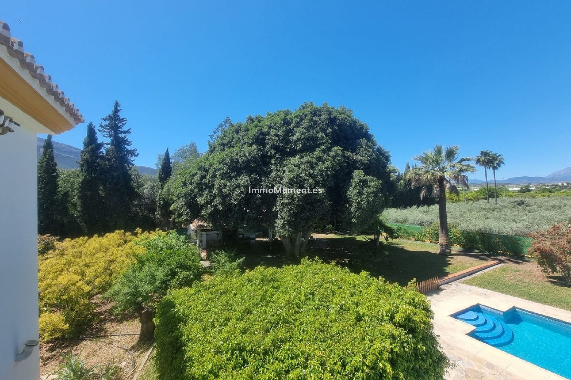 Resale - Country house - Inland  - Alhaurín el Grande Centro