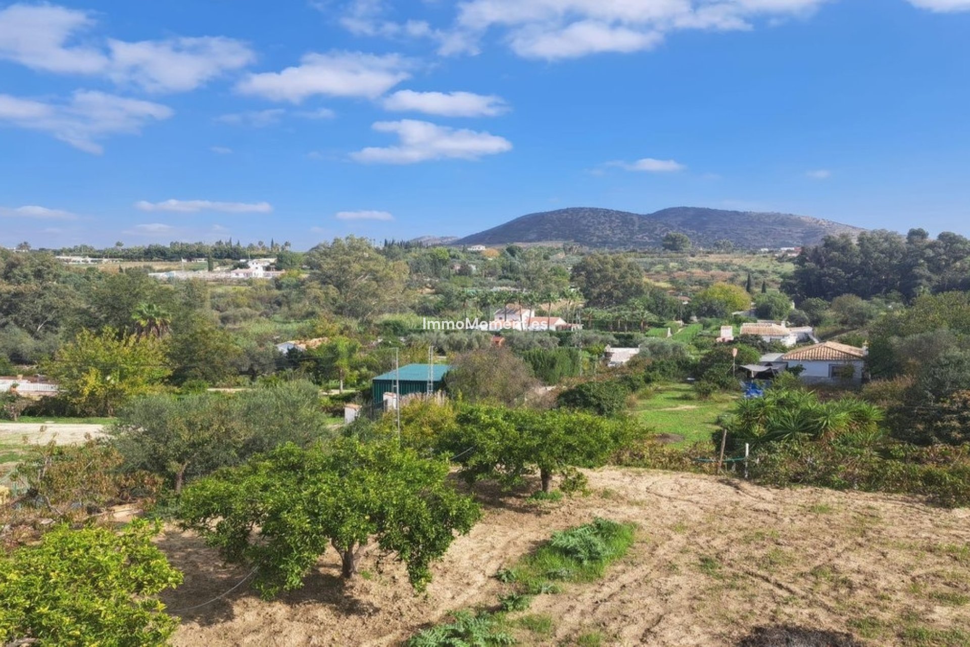 Resale - Country house - Inland  - Alhaurín el Grande Centro