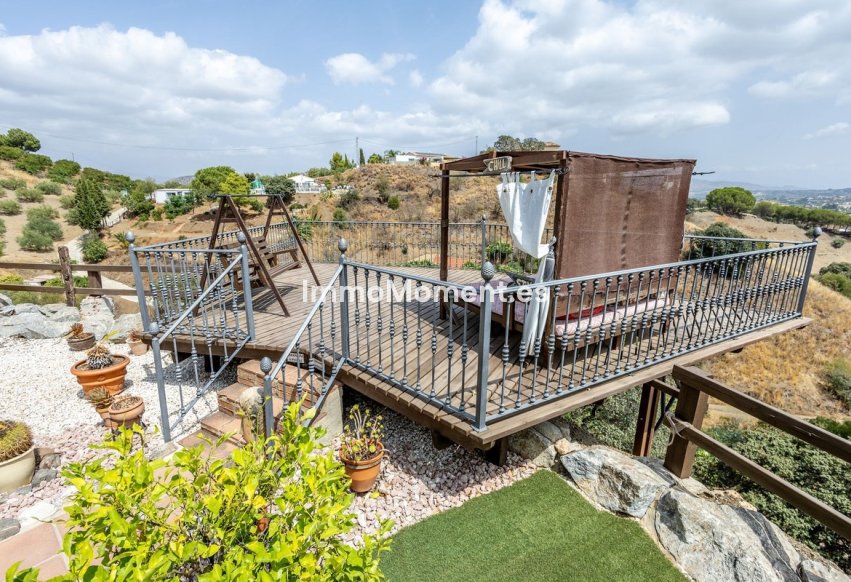 Resale - Country house - Inland  - Alhaurín el Grande Centro