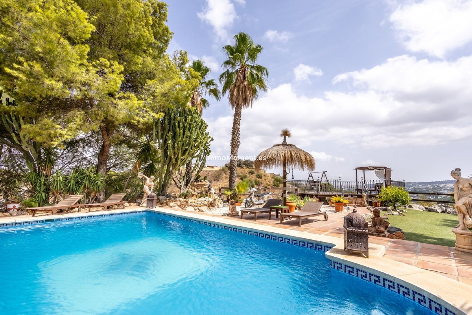 Resale - Country house - Inland  - Alhaurín el Grande Centro