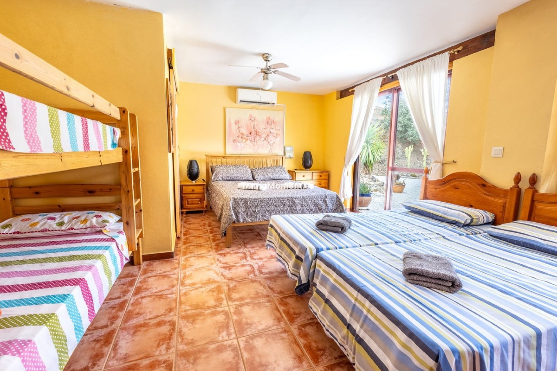 Resale - Country house - Inland  - Alhaurín el Grande Centro