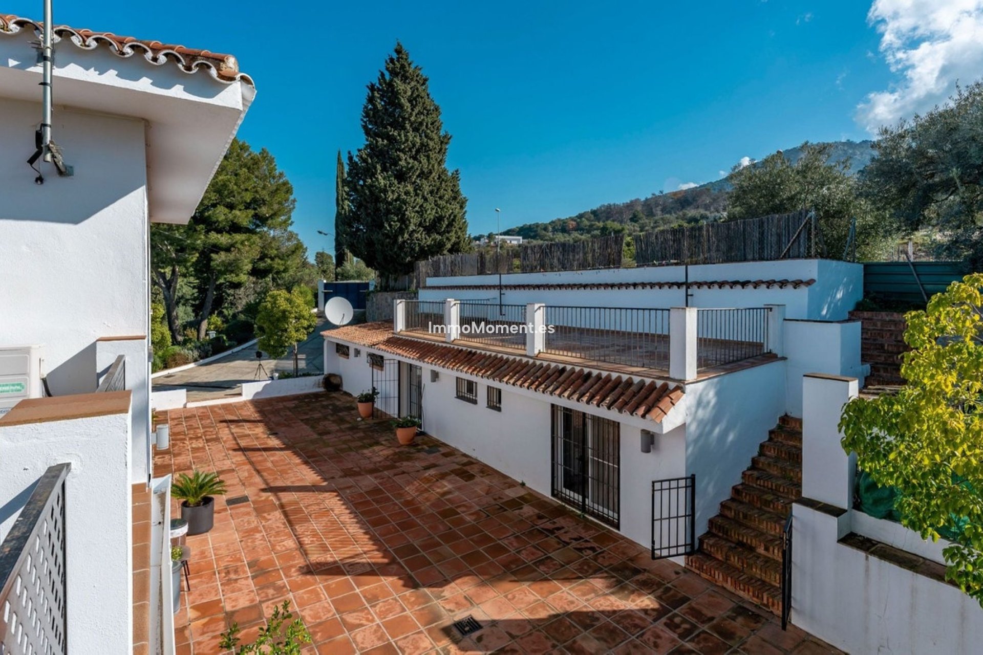 Resale - Country house - Inland  - Alhaurín el Grande Centro