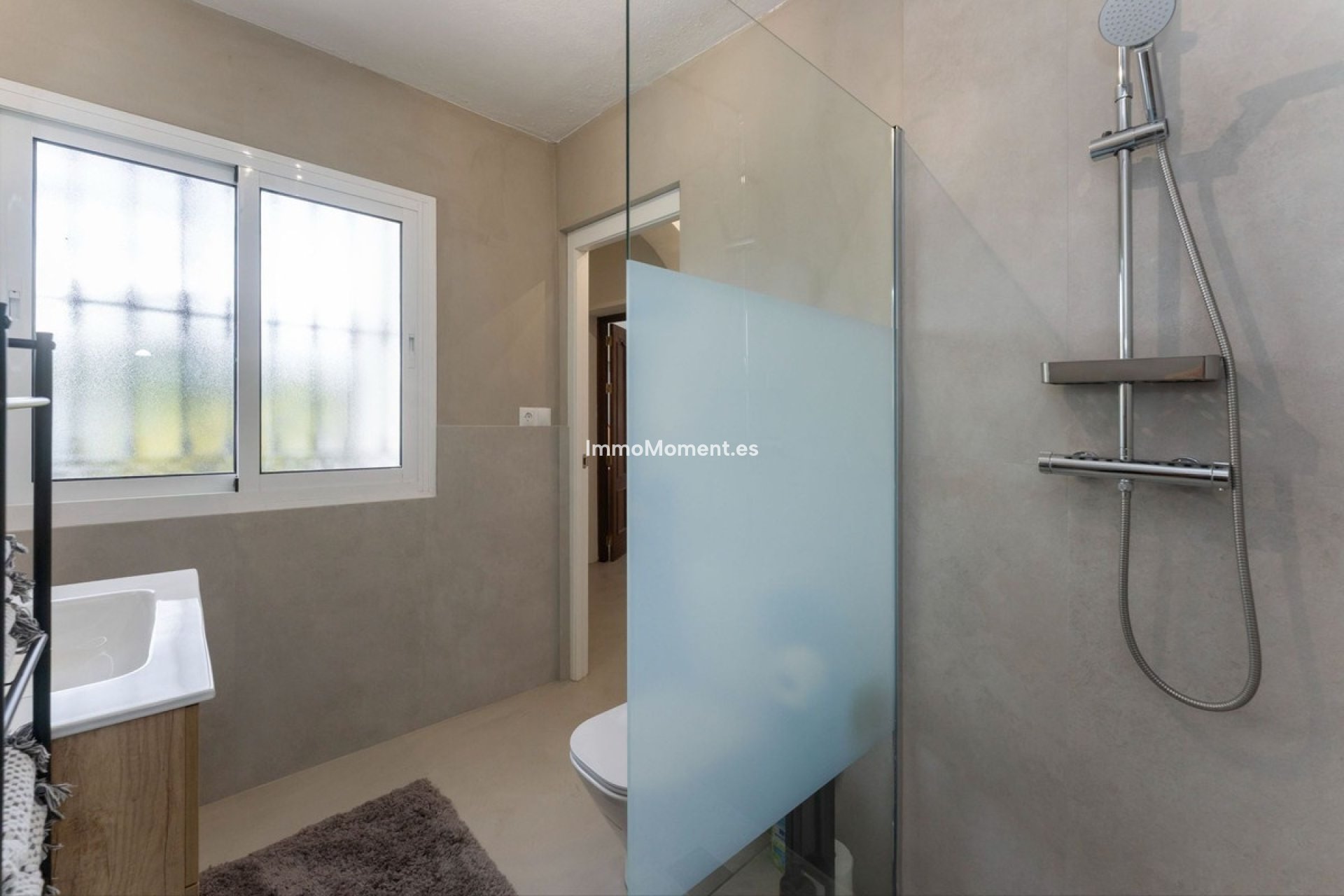 Resale - Country house - Inland  - Alhaurín el Grande Centro