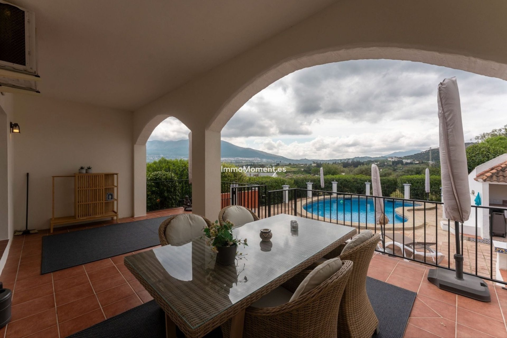 Resale - Country house - Inland  - Alhaurín el Grande Centro