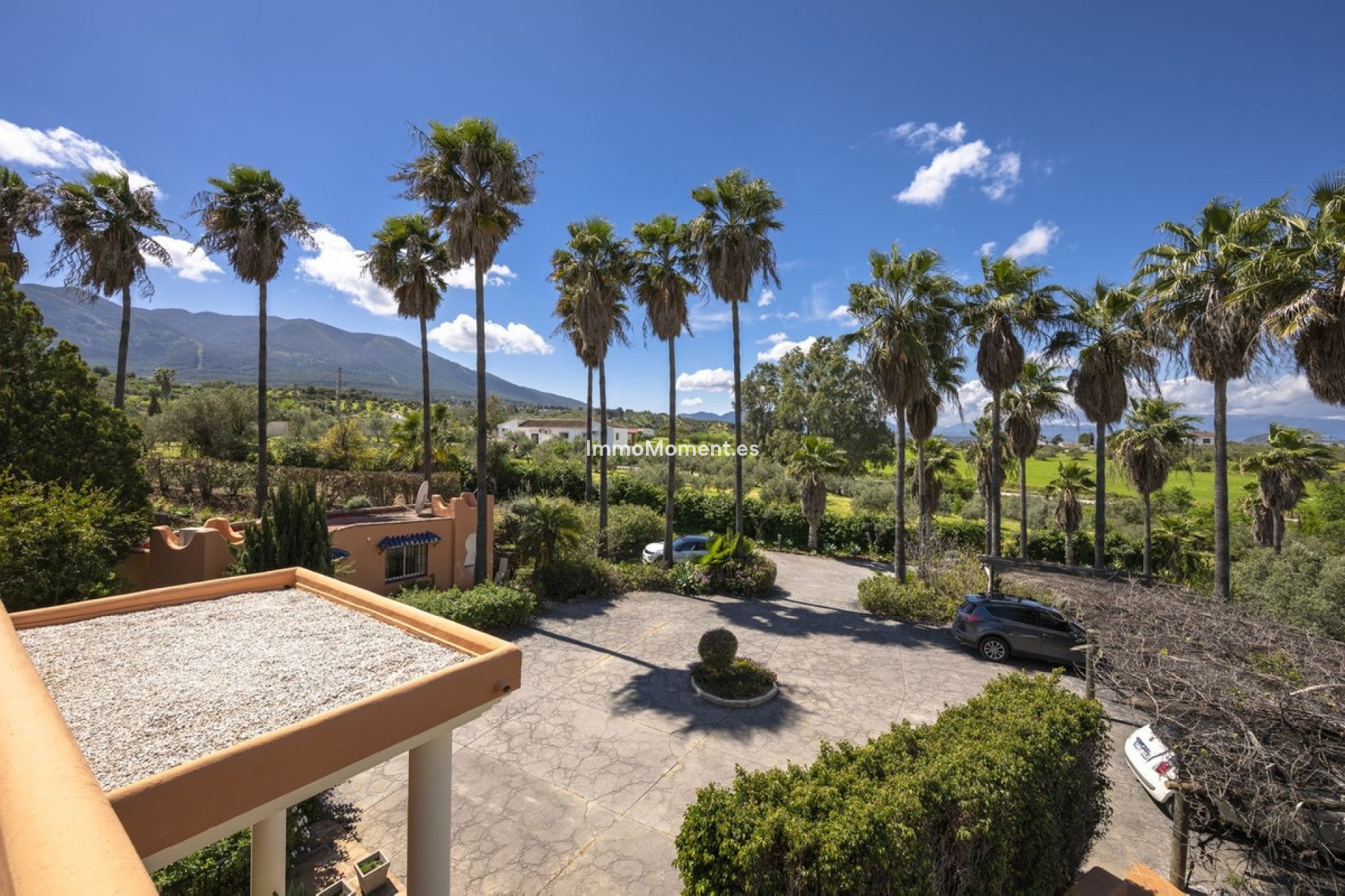 Resale - Country house - Inland  - Alhaurín el Grande Centro