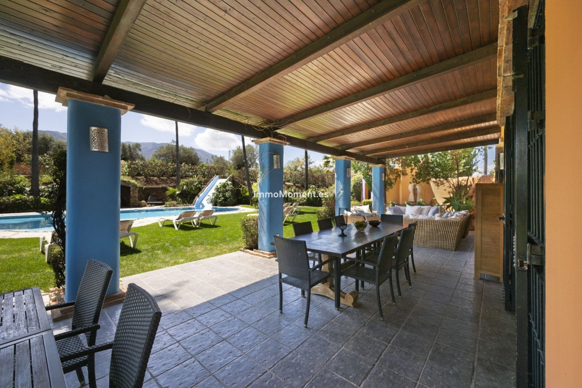 Resale - Country house - Inland  - Alhaurín el Grande Centro