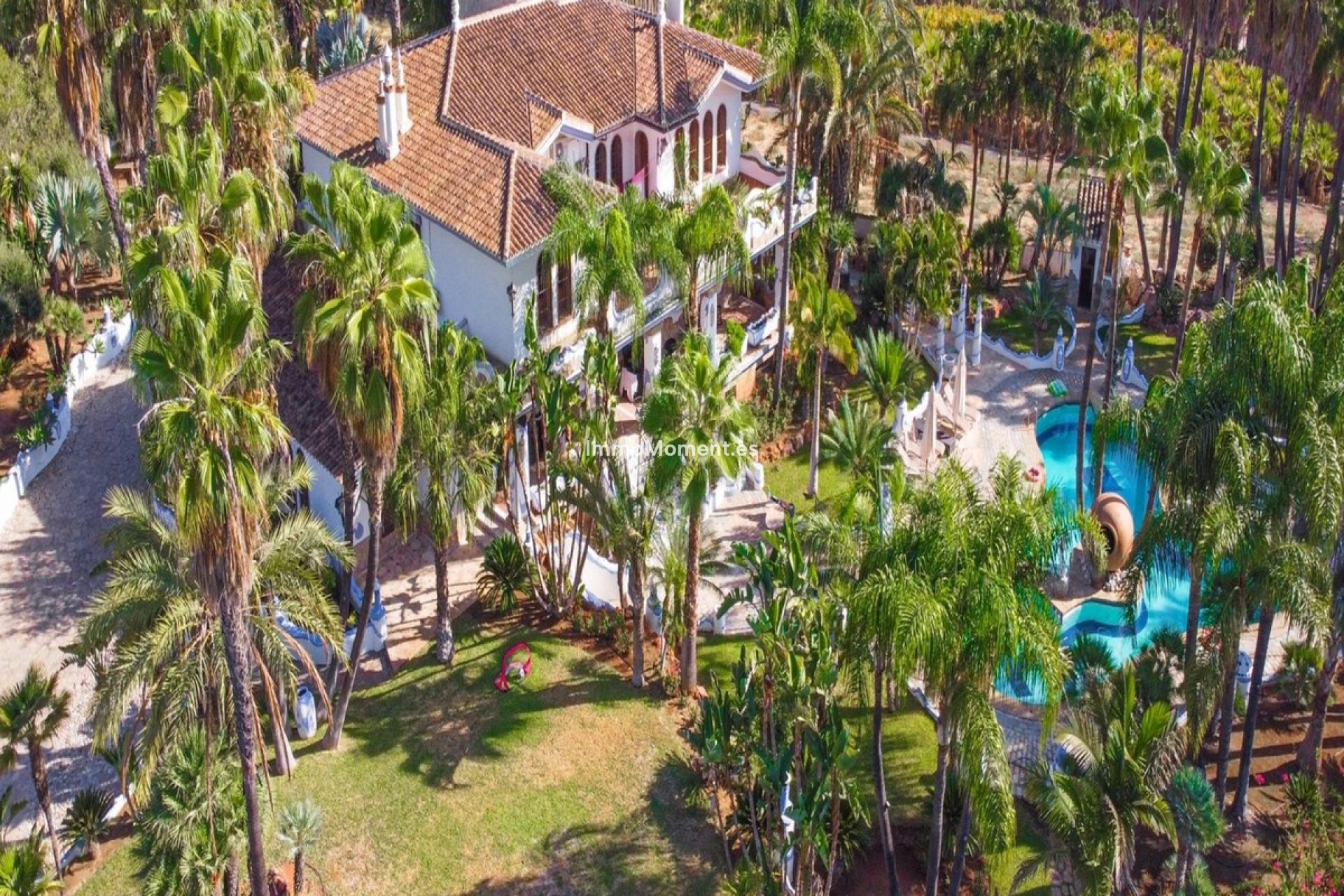 Resale - Country house - Inland  - Alhaurín el Grande Centro