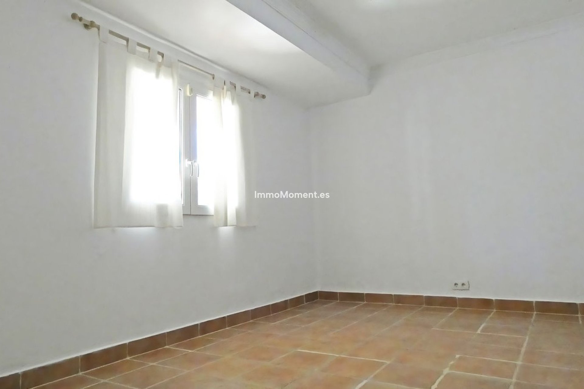 Resale - Country house - Inland  - Alhaurín el Grande Centro