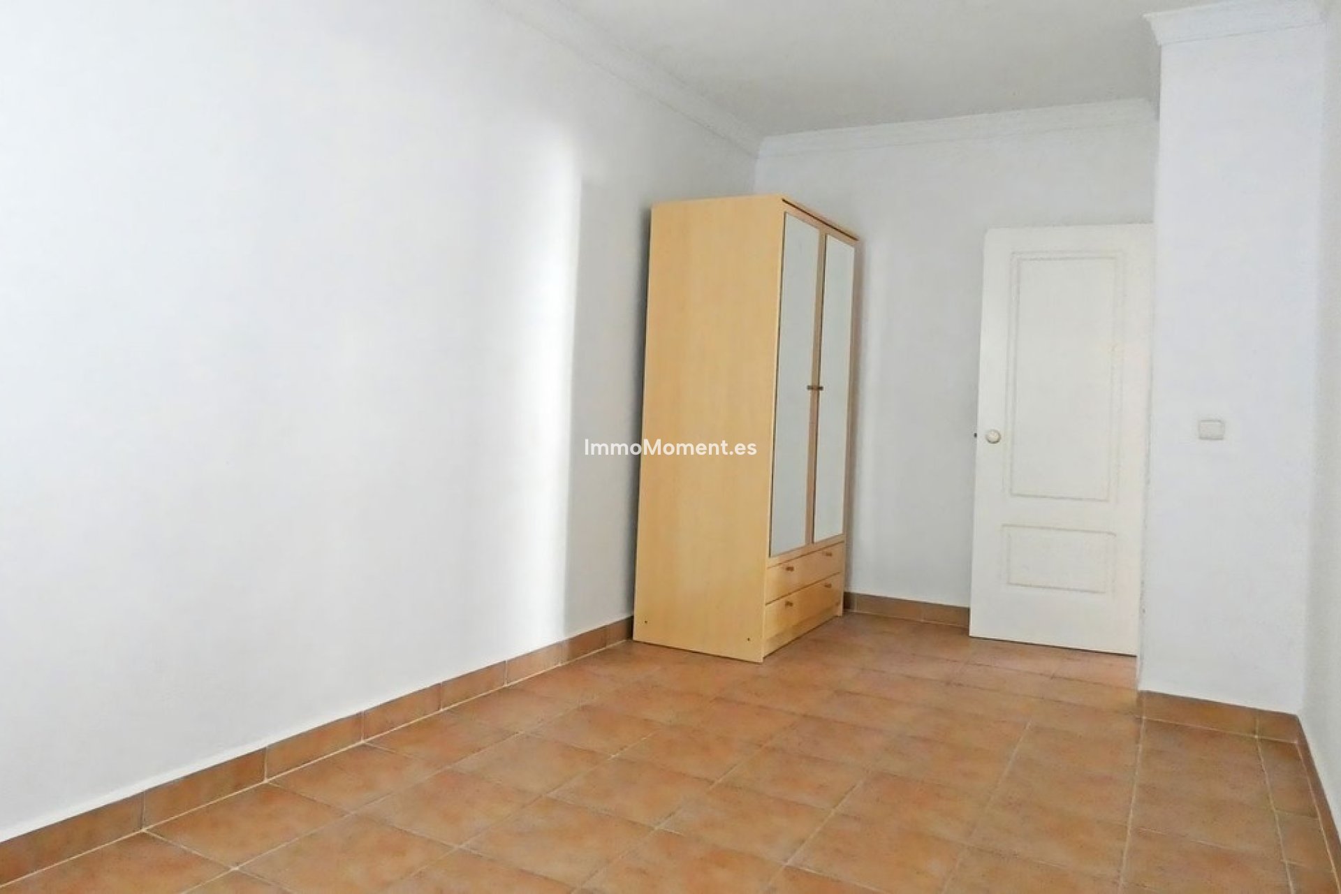 Resale - Country house - Inland  - Alhaurín el Grande Centro