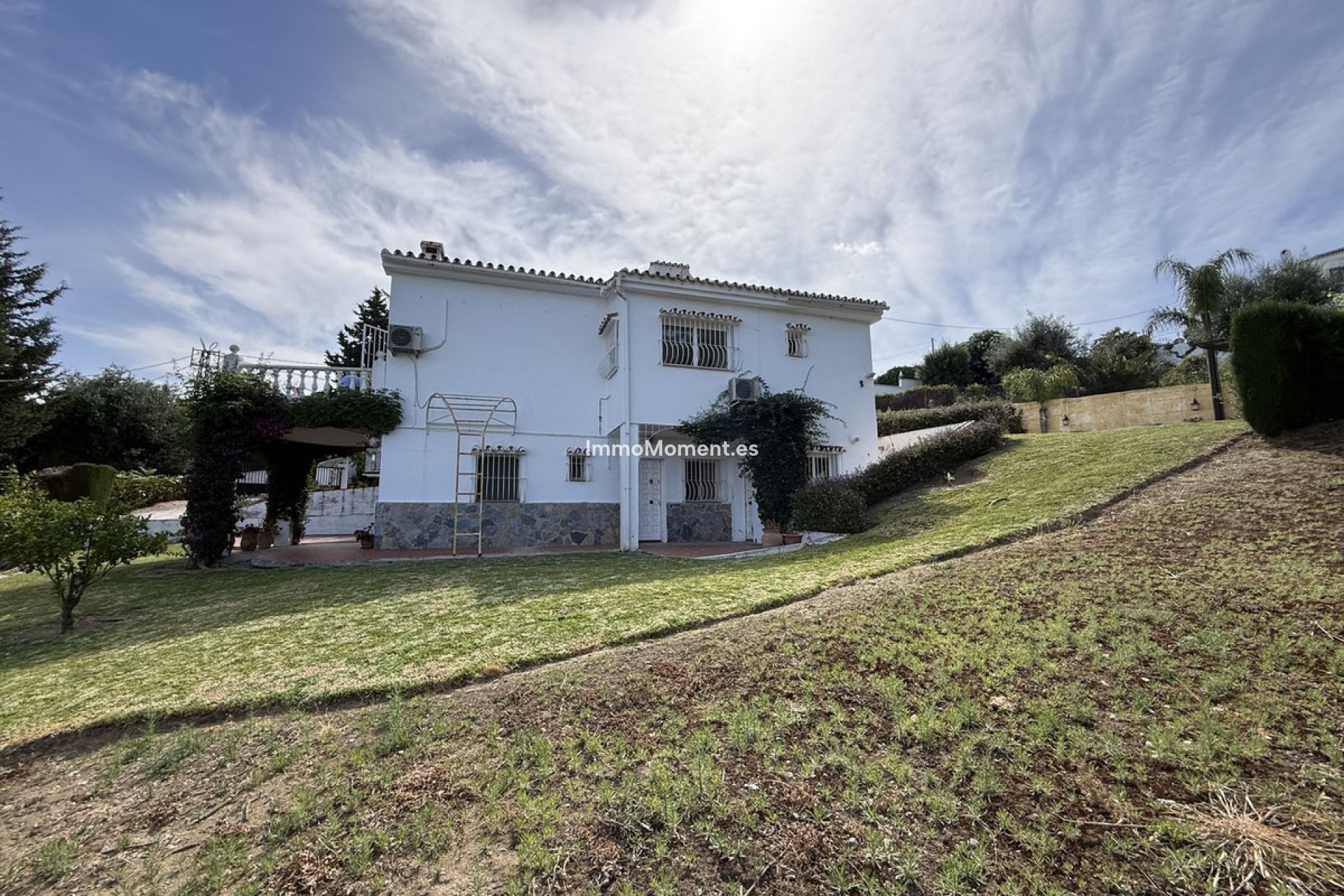Resale - Country house - Inland  - Alhaurín el Grande Centro