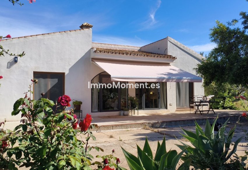 Resale - Country house - Inland  - Alhaurín el Grande Centro