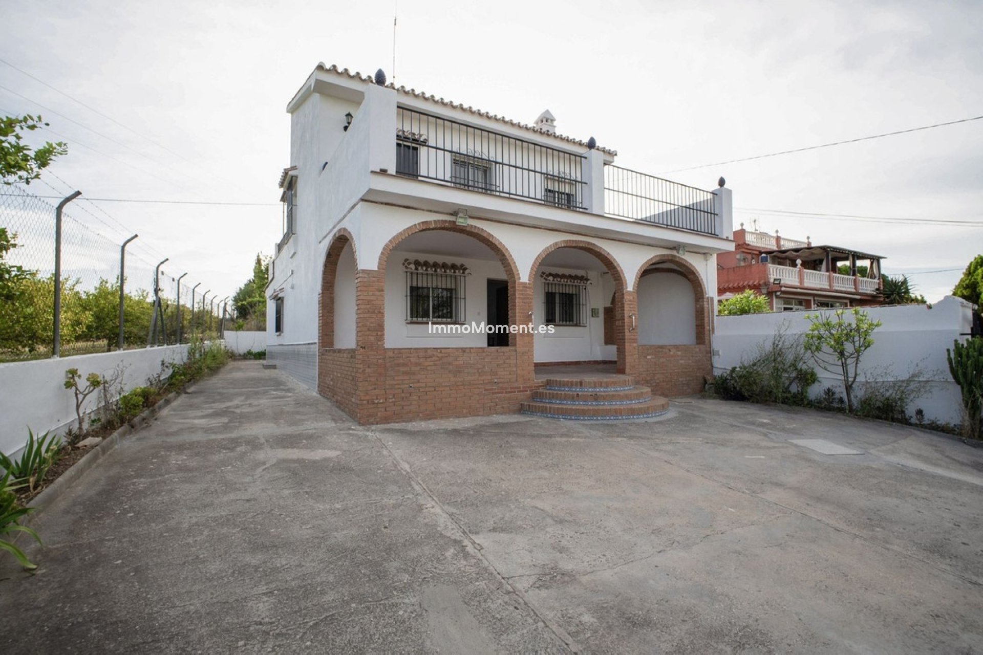 Resale - Country house - Inland  - Alhaurín el Grande Centro