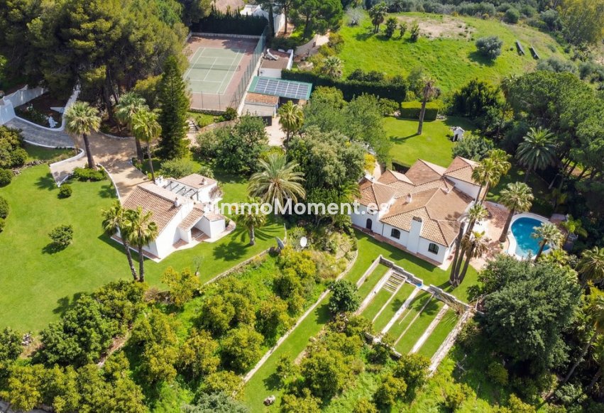 Resale - Country house - Inland  - Alhaurín el Grande Centro