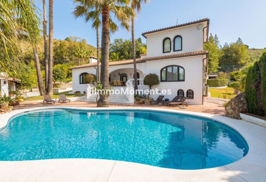 Resale - Country house - Inland  - Alhaurín el Grande Centro
