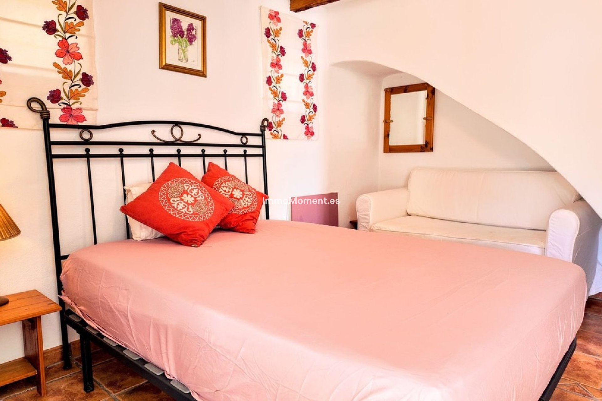 Resale - Country house - Inland  - Almogía