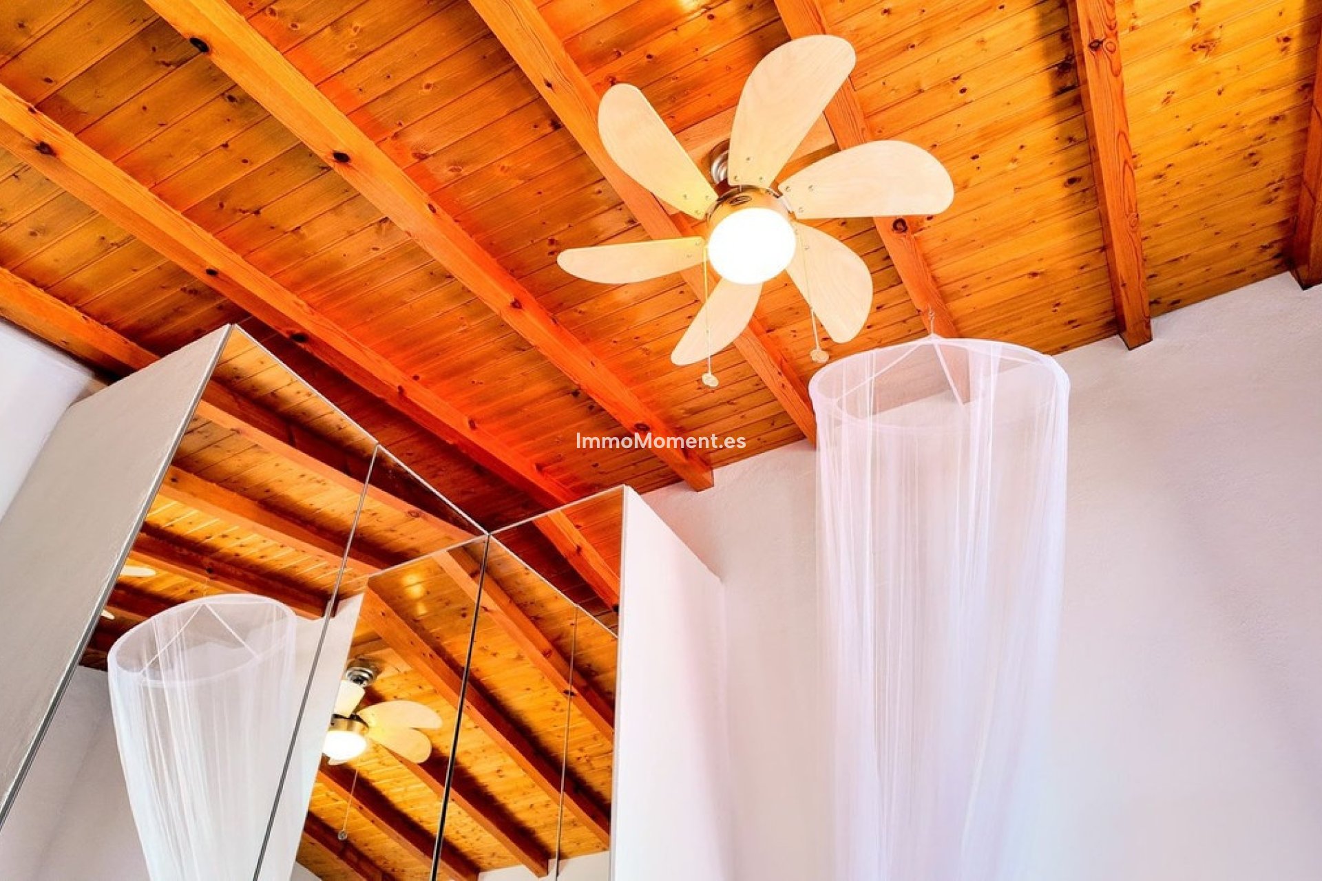 Resale - Country house - Inland  - Almogía