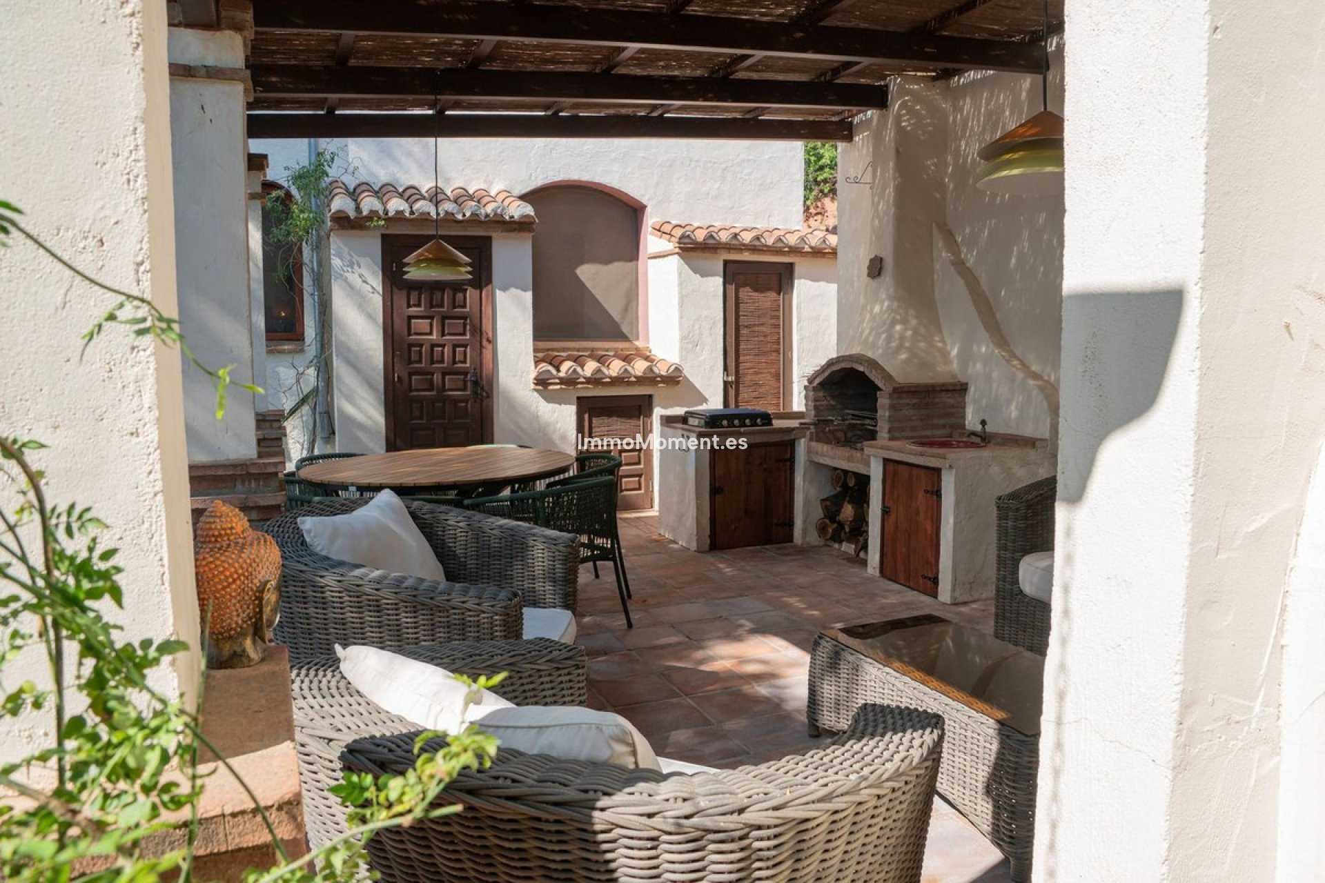 Resale - Country house - Inland  - Almogía