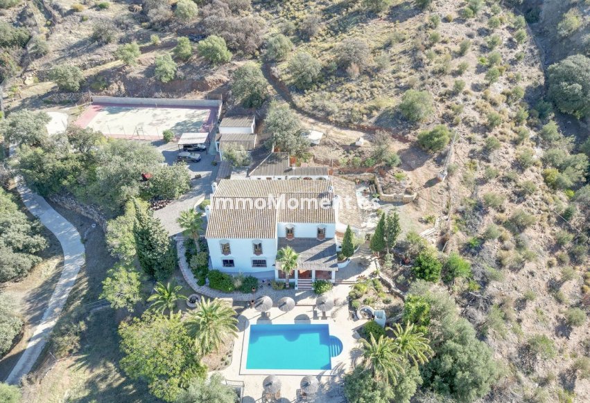 Resale - Country house - Inland  - Alora