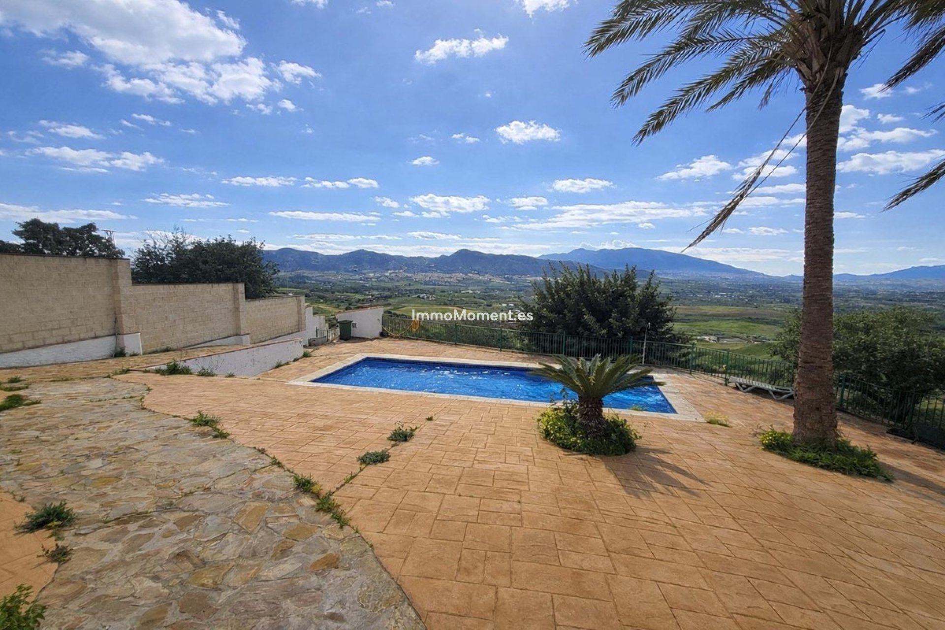 Resale - Country house - Inland  - Cártama Centro