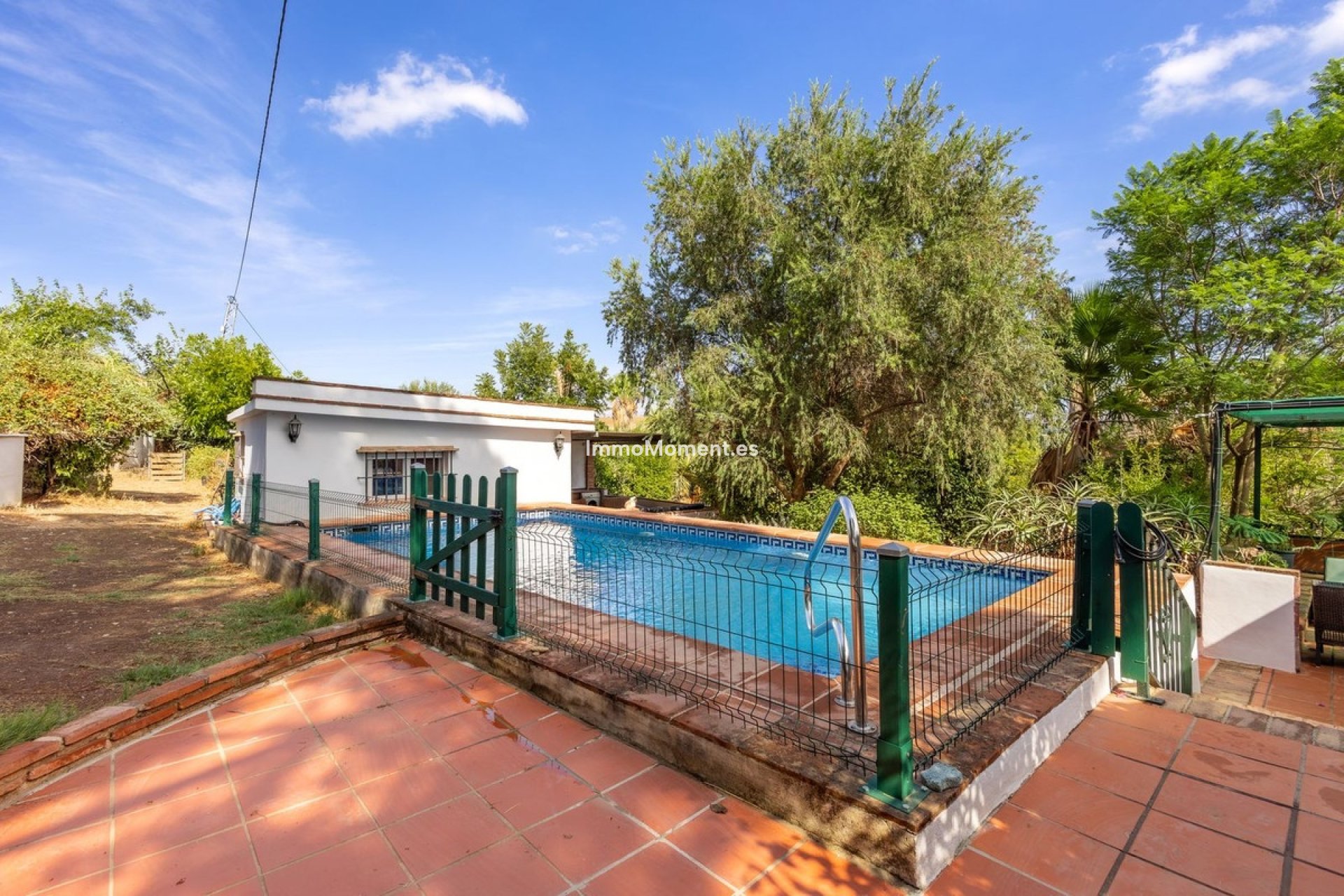 Resale - Country house - Inland  - Coín