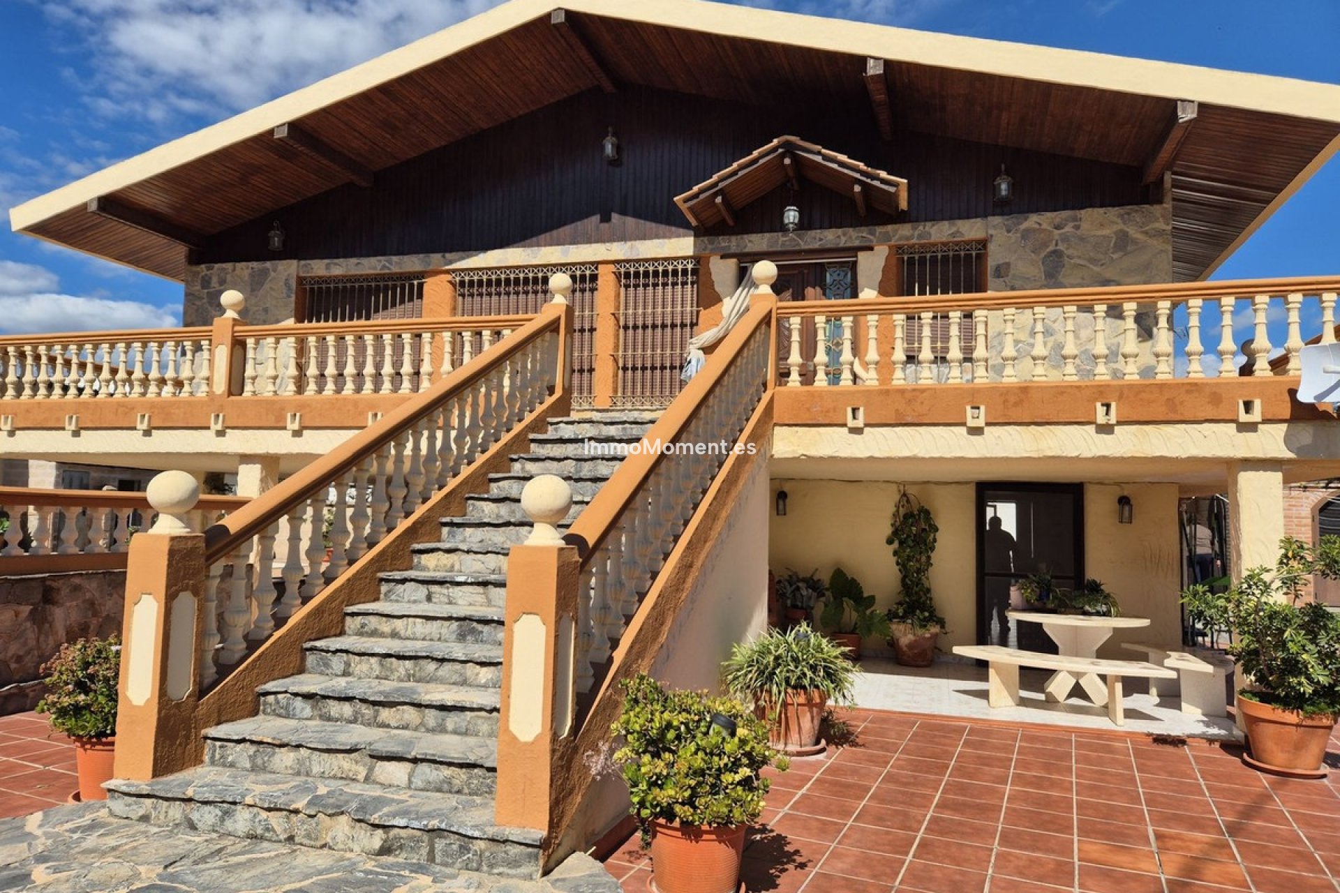 Resale - Country house - Inland  - Coín