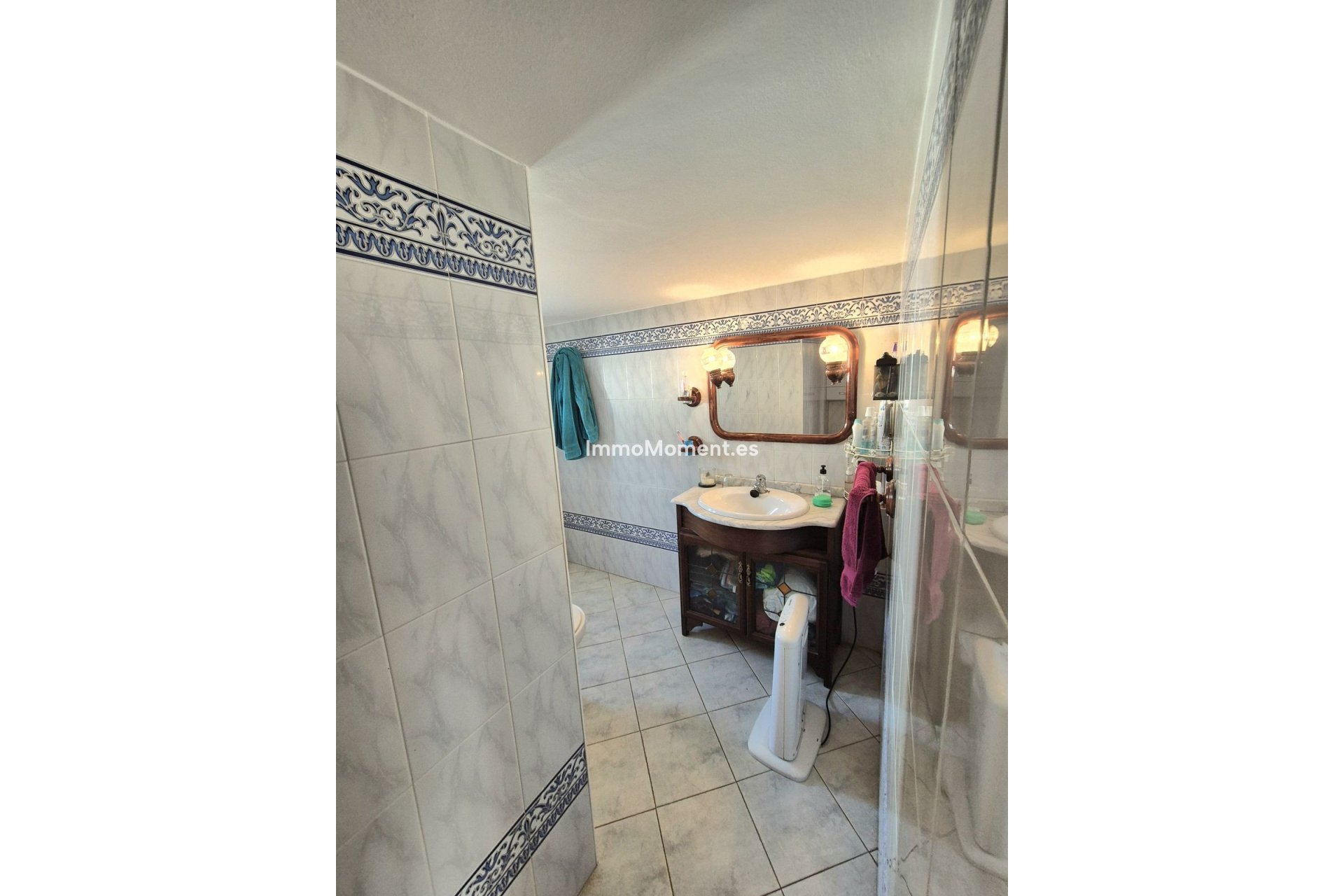 Resale - Country house - Inland  - Coín