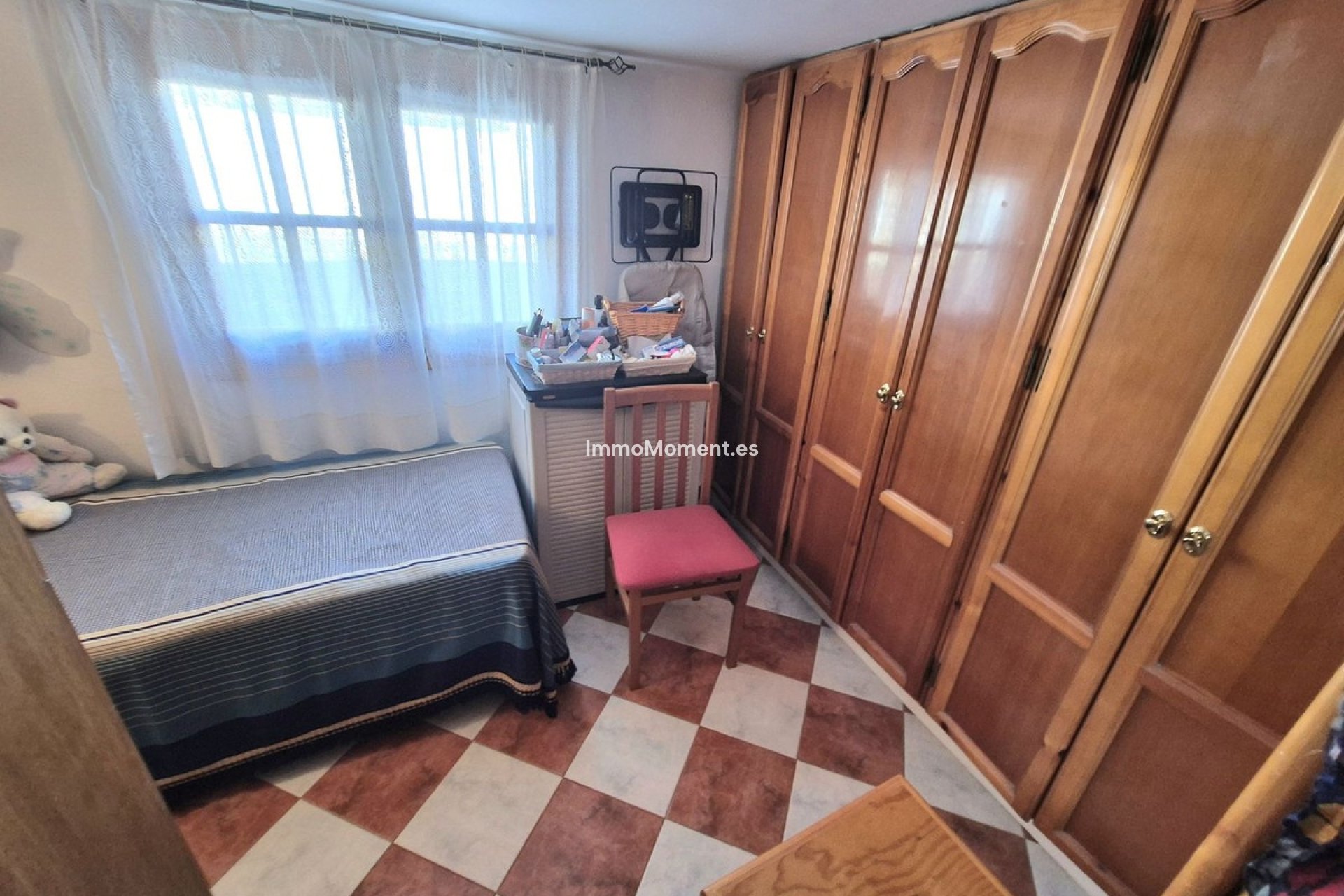 Resale - Country house - Inland  - Coín