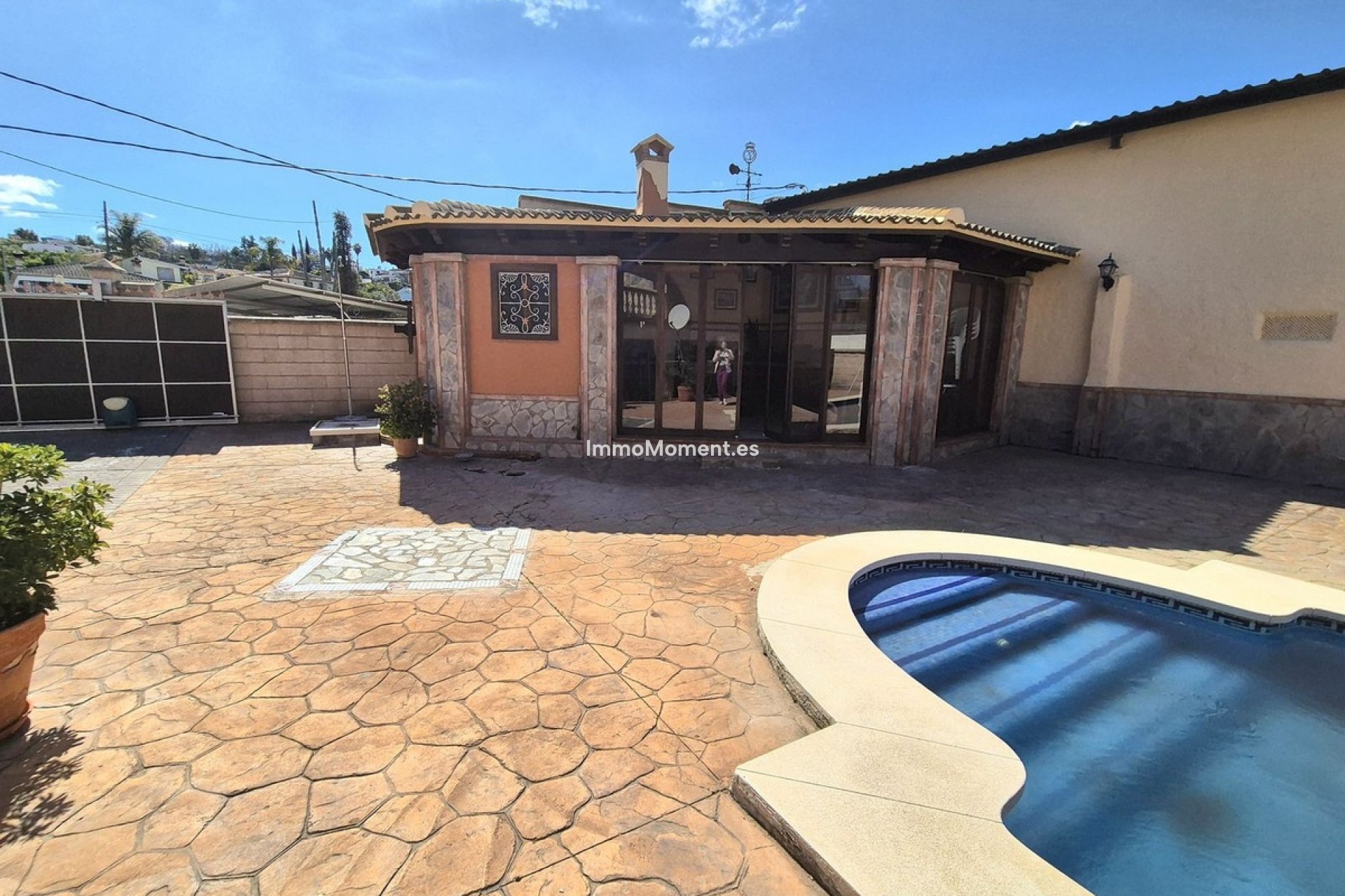 Resale - Country house - Inland  - Coín