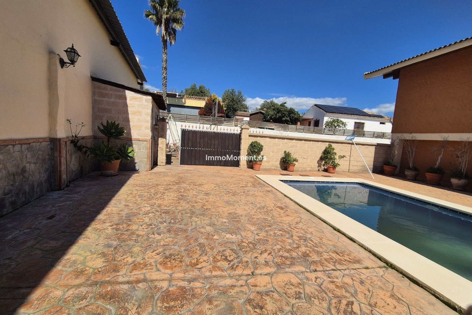 Resale - Country house - Inland  - Coín