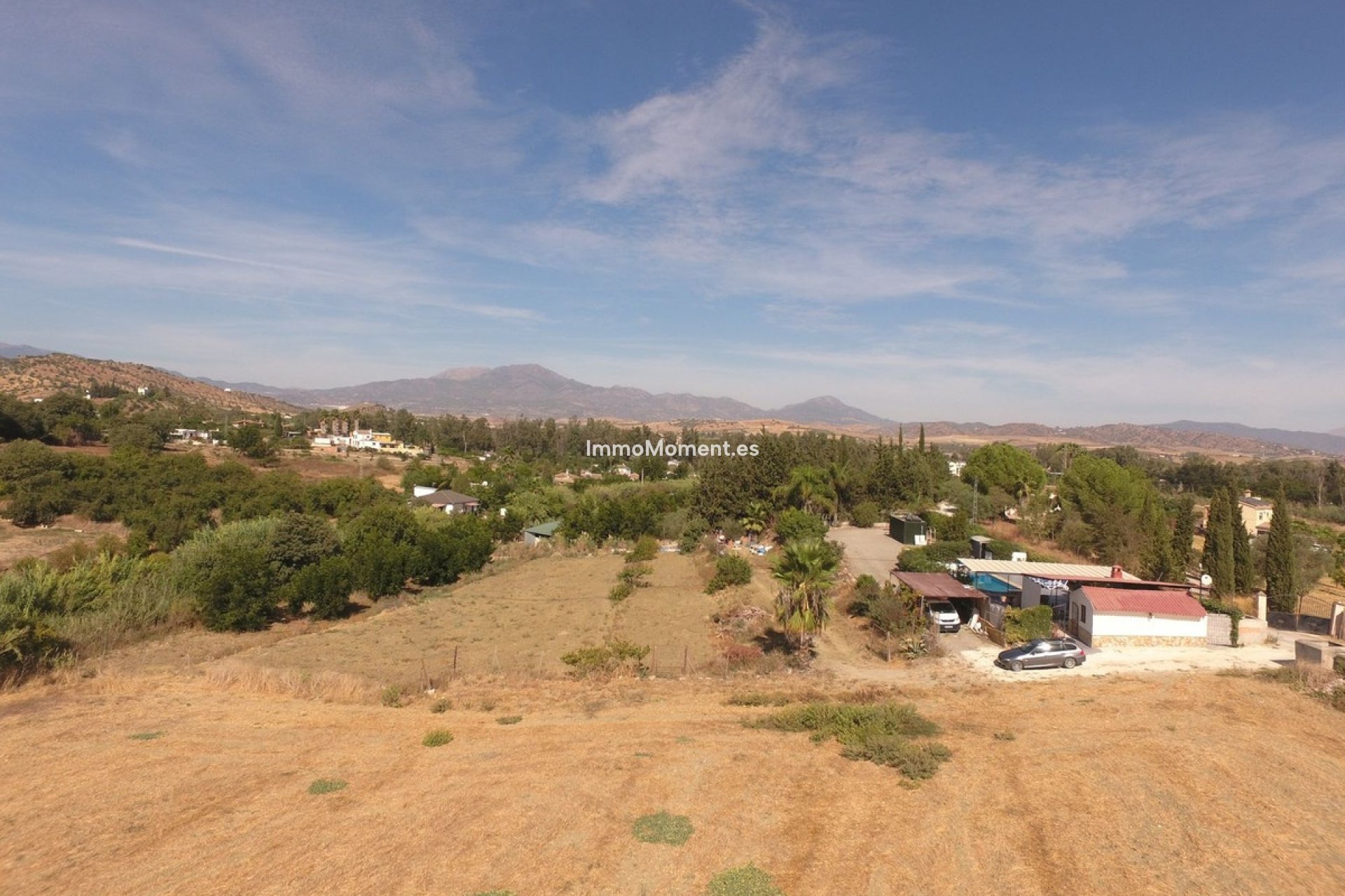 Resale - Country house - Inland  - Coín