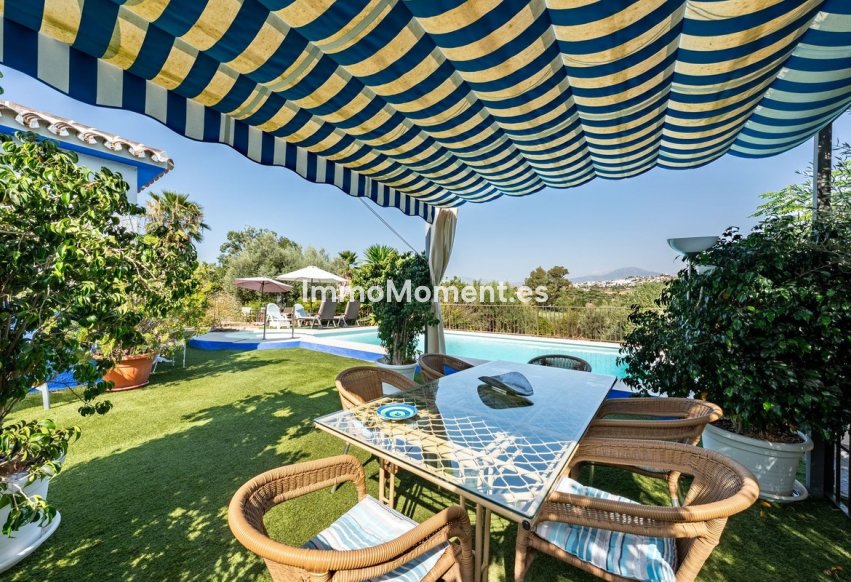 Resale - Country house - Inland  - Coín