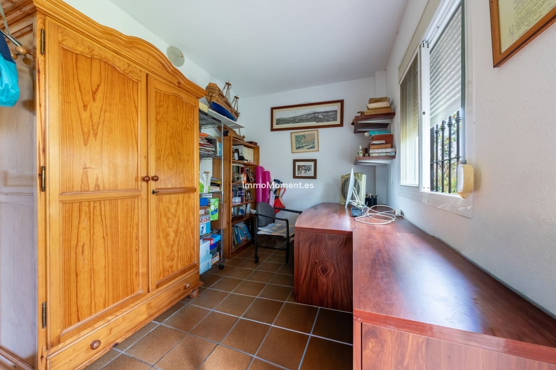 Resale - Country house - Inland  - Coín