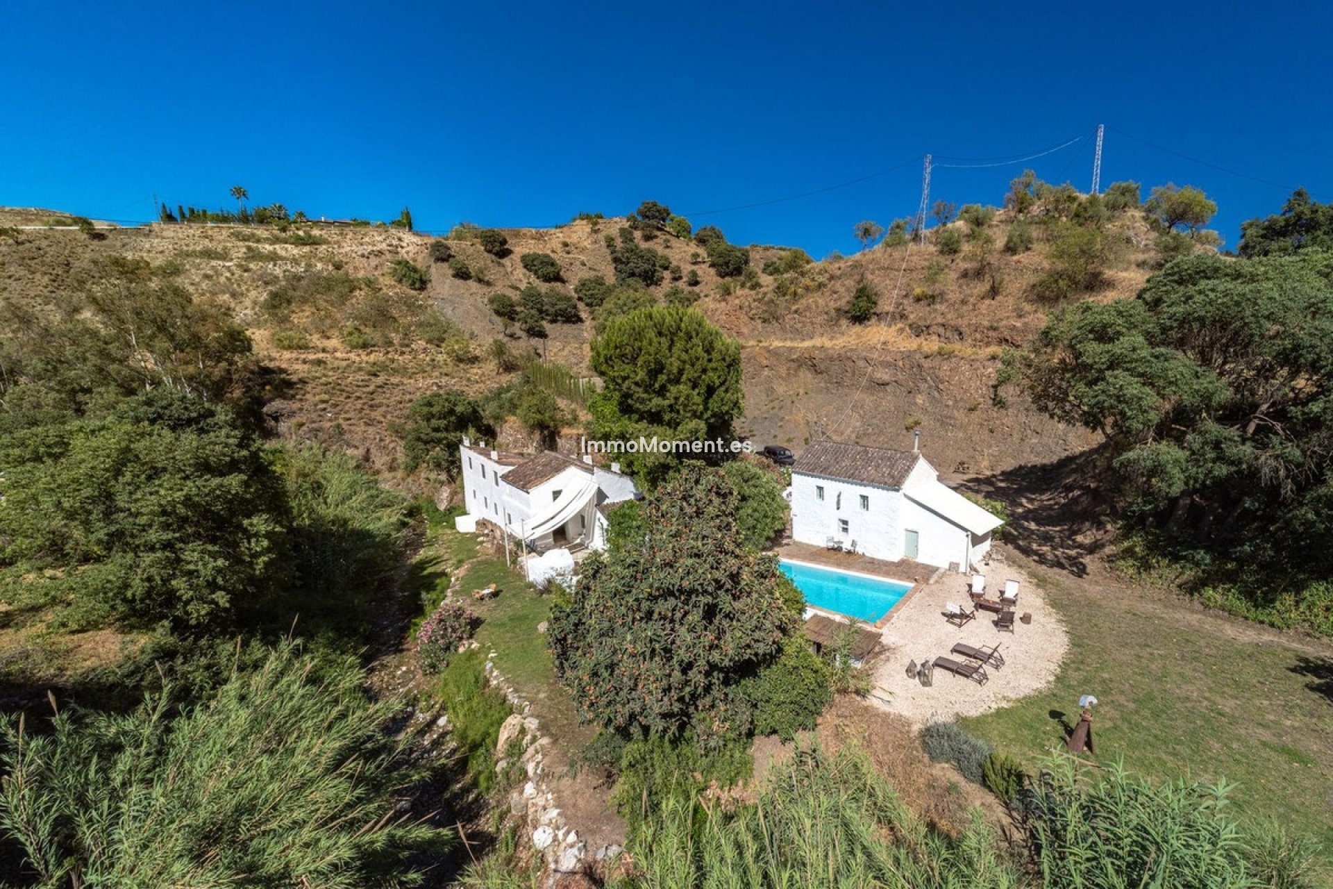Resale - Country house - Inland  - Coín
