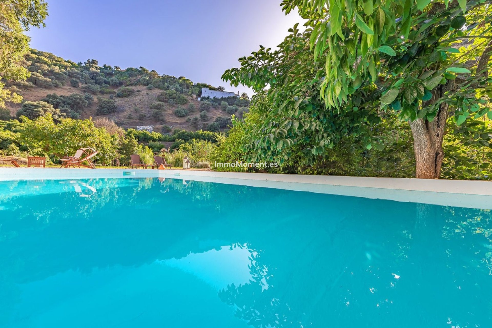 Resale - Country house - Inland  - Coín